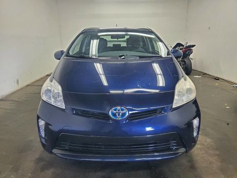 Used 2012 Toyota Prius Two FWD image 2