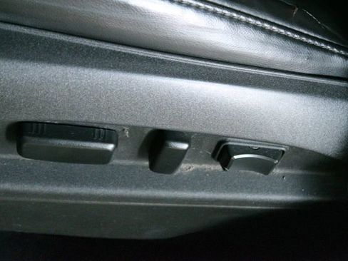 Used 2016 Chevrolet Equinox LTZ FWD image 15