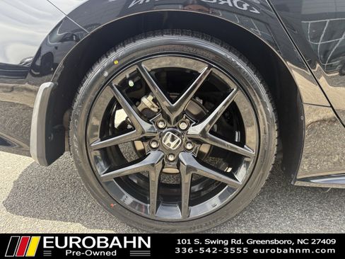 Used 2022 Honda Civic Sport image 32
