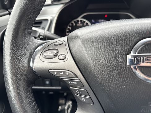 Used 2020 Nissan Murano SV FWD image 51