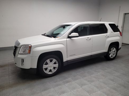 Used 2014 GMC Terrain SLE FWD image 2
