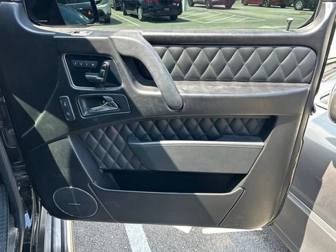 Used 2016 Mercedes-Benz G 63 AMG 4MATIC image 36