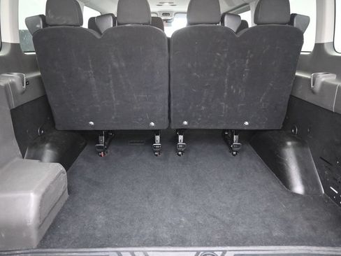 Used 2024 Ford Transit 350 XLT RWD image 25