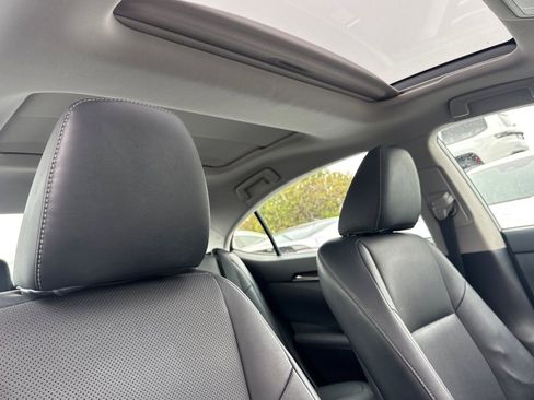Used 2017 Lexus ES 350 w/ Navigation System Package FWD image 16