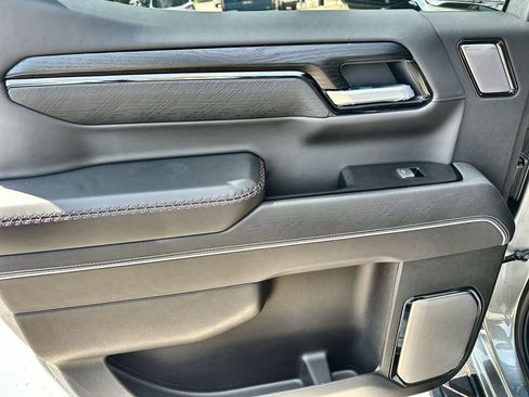 New 2026 GMC Sierra 1500 AT4X AWD/4WD image 15