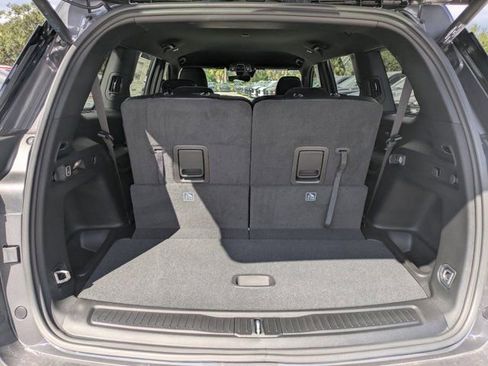 New 2025 Jeep Grand Cherokee L Limited w/ Black Appearance Package image 11