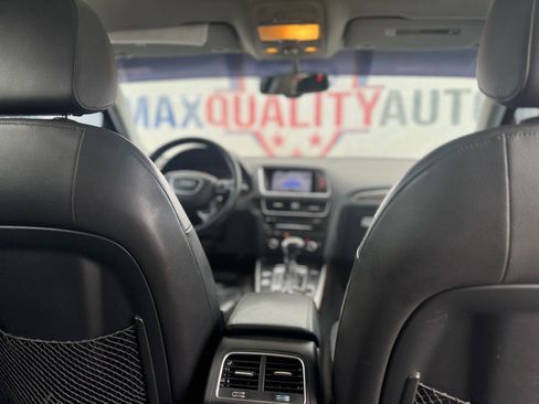 Used 2017 Audi Q5 2.0T Premium Plus w/ Technology Package image 44