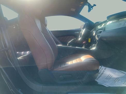 Used 2011 Ford Mustang GT Premium w/ Brembo Brake Pkg image 35