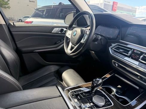 Used 2021 BMW X7 xDrive40i w/ Parking Assistance Package AWD/4WD image 15