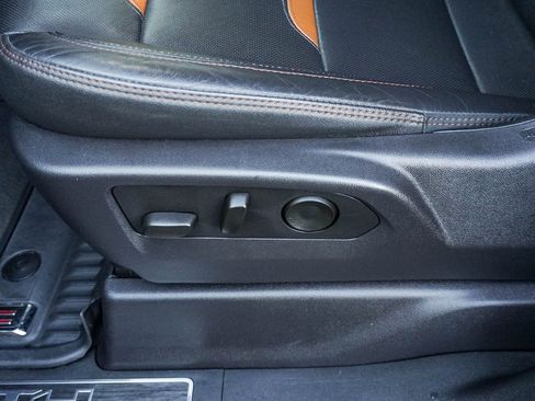 Used 2024 GMC Sierra 2500 AT4 w/ AT4 Premium Plus Package image 20