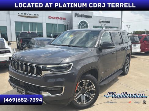 Used 2024 Jeep Wagoneer Series II AWD/4WD image 1