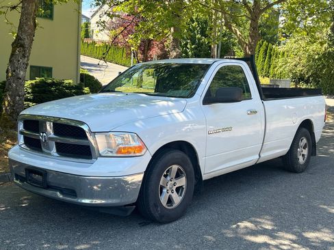 Used 2011 RAM 1500 Classic SLT RWD image 1