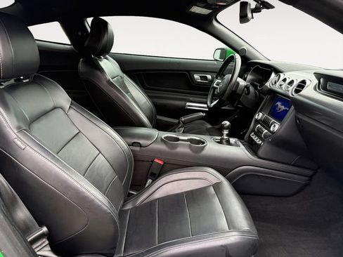 Used 2019 Ford Mustang GT Premium w/ GT Performance Package RWD image 14