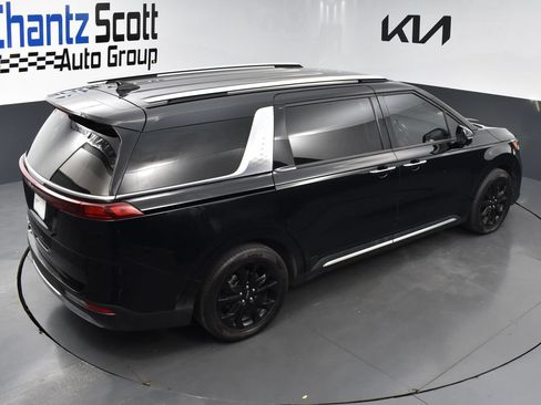 Used 2022 Kia Carnival SX FWD image 13