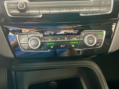 Used 2021 BMW X1 xDrive28i w/ Convenience Package AWD/4WD image 17