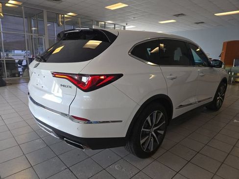 Certified 2025 Acura MDX FWD w/ Technology Package image 8