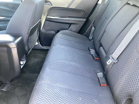 Used 2015 Chevrolet Equinox LS FWD image 14