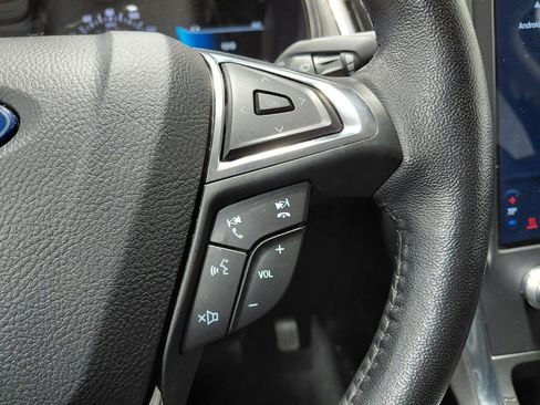 Used 2024 Ford Edge Titanium image 34