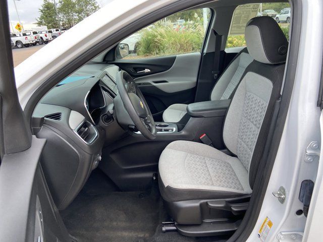 Used 2023 Chevrolet Equinox LS AWD/4WD image 37
