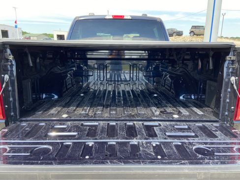 Used 2025 Ford F150 Lariat AWD/4WD image 6