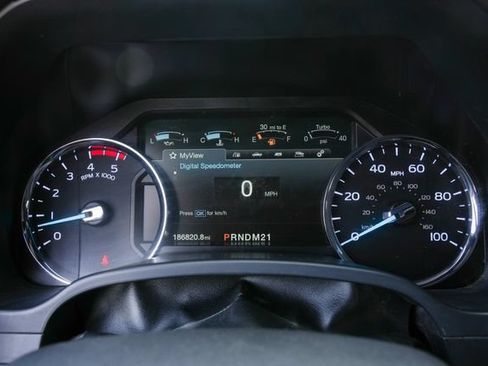Used 2018 Ford F250 Platinum w/ Platinum Ultimate Package AWD/4WD image 49