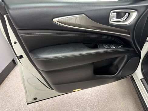 Used 2019 INFINITI QX60 Pure AWD/4WD image 14
