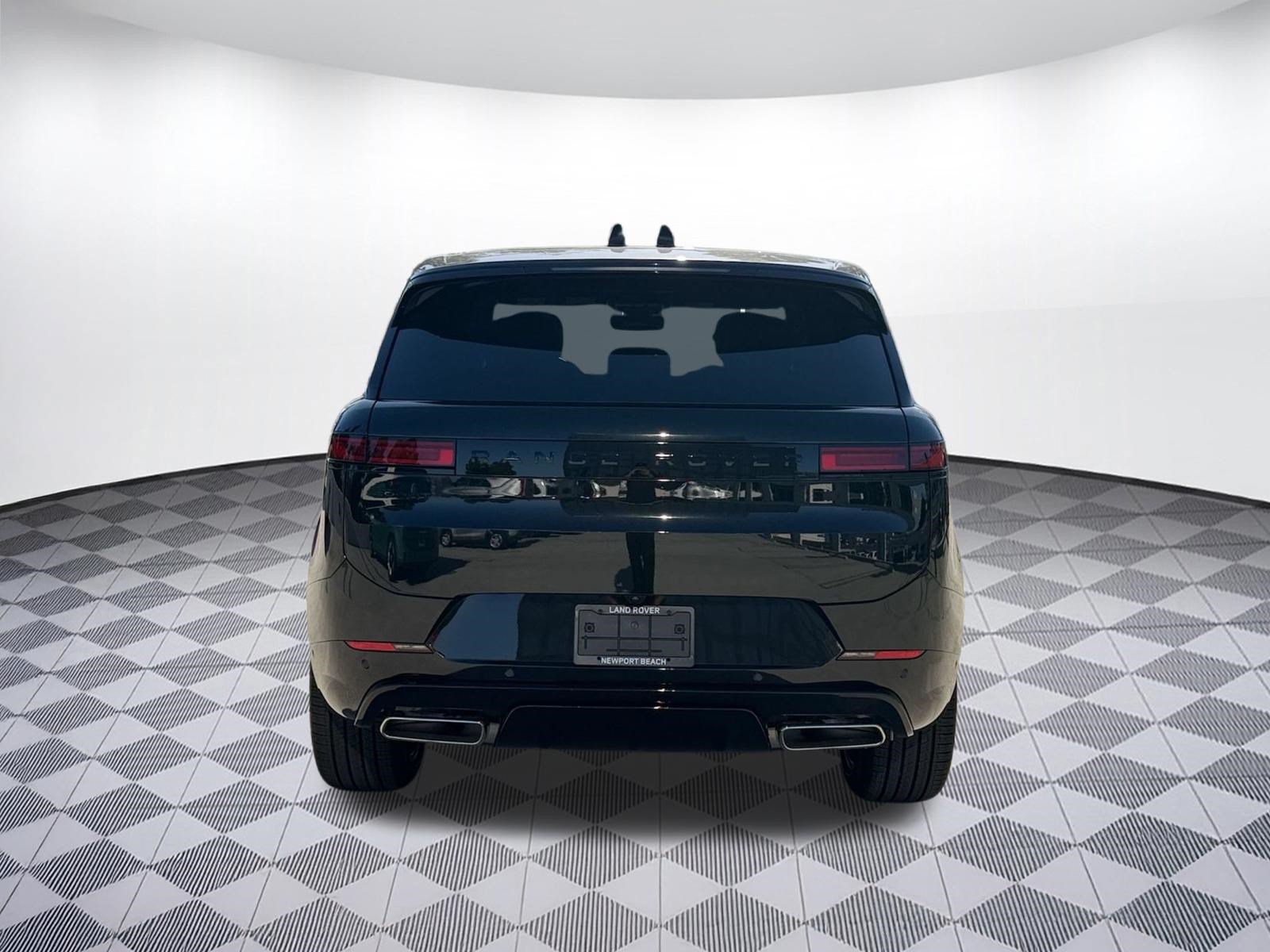New 2027 Land Rover Range Rover Sport Dynamic SE AWD/4WD image 10