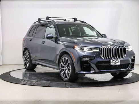 Used 2020 BMW X7 xDrive40i w/ M Sport Package AWD/4WD image 5