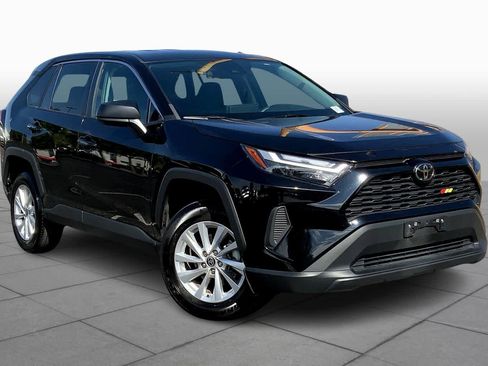 Used 2023 Toyota RAV4 LE image 2