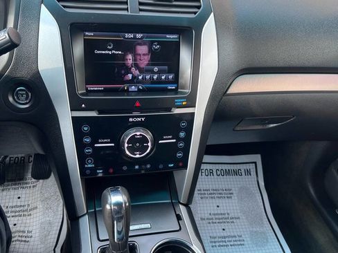 Used 2018 Ford Explorer Sport w/ Equipment Group 401A image 6