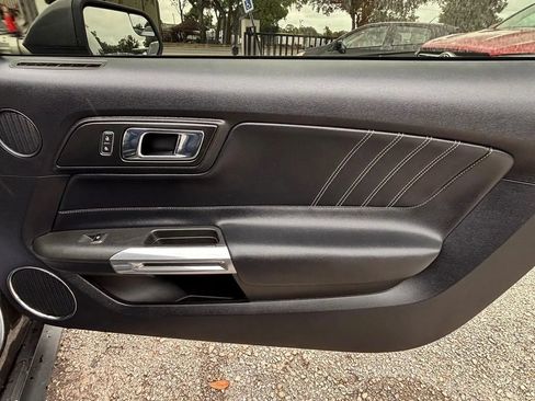 Used 2017 Ford Mustang Premium RWD image 16