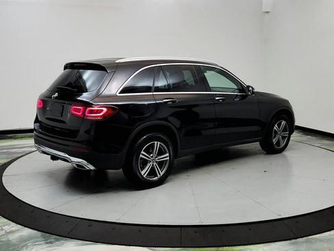Used 2020 Mercedes-Benz GLC 300 4MATIC w/ Parking Assistance Package image 5
