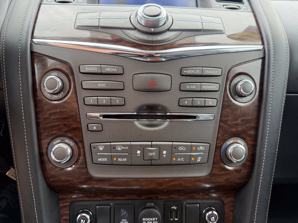Used 2019 Nissan Armada Platinum w/ Captain's Chairs Package RWD image 31