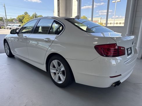 Used 2013 BMW 528i Sedan RWD image 11