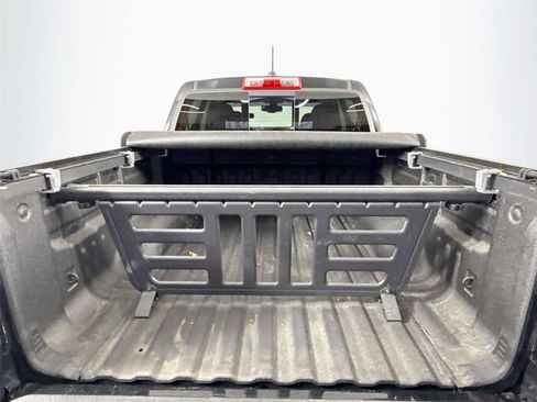 Used 2017 Chevrolet Colorado Z71 w/ LPO, Gearon Divider Package image 46