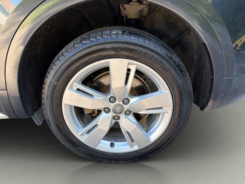 Used 2019 Audi Q5 2.0T Premium Plus w/ Premium Plus Package AWD/4WD image 27