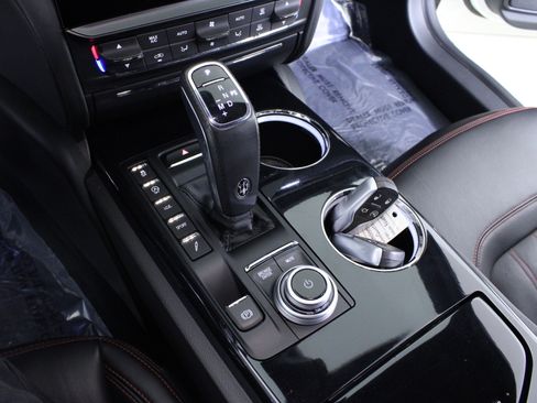 Used 2021 Maserati Quattroporte S image 30