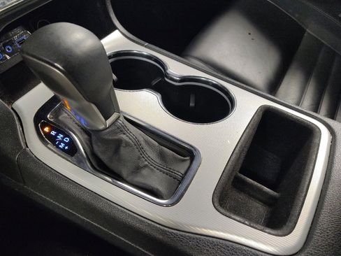 Used 2018 Jeep Grand Cherokee Limited RWD image 26