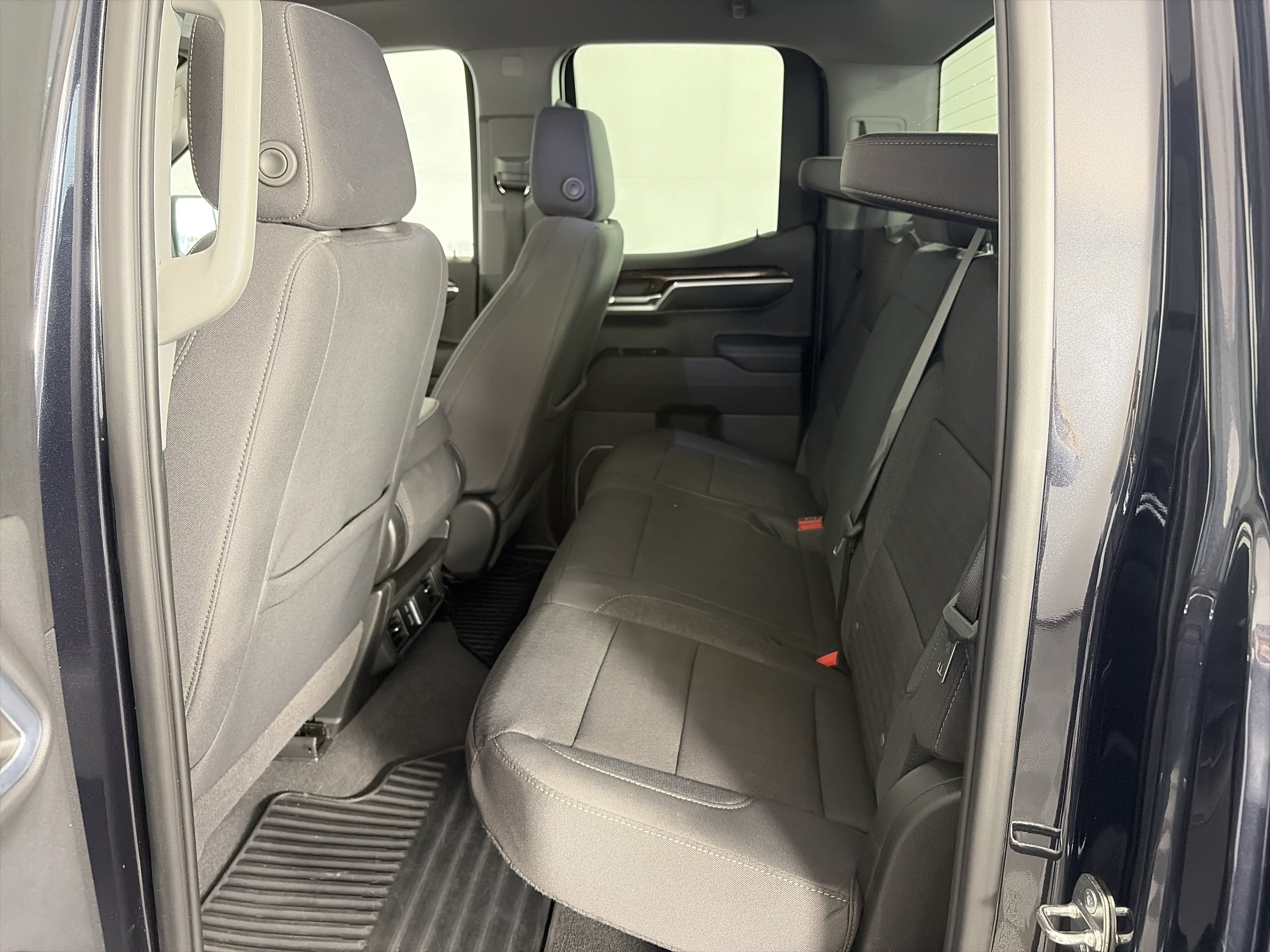 Used 2024 GMC Sierra 1500 SLE AWD/4WD image 7