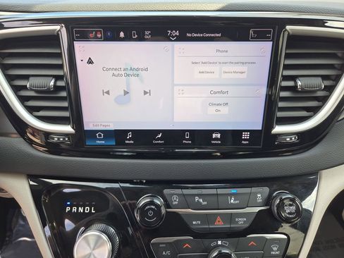 Used 2023 Chrysler Pacifica Touring-L image 23