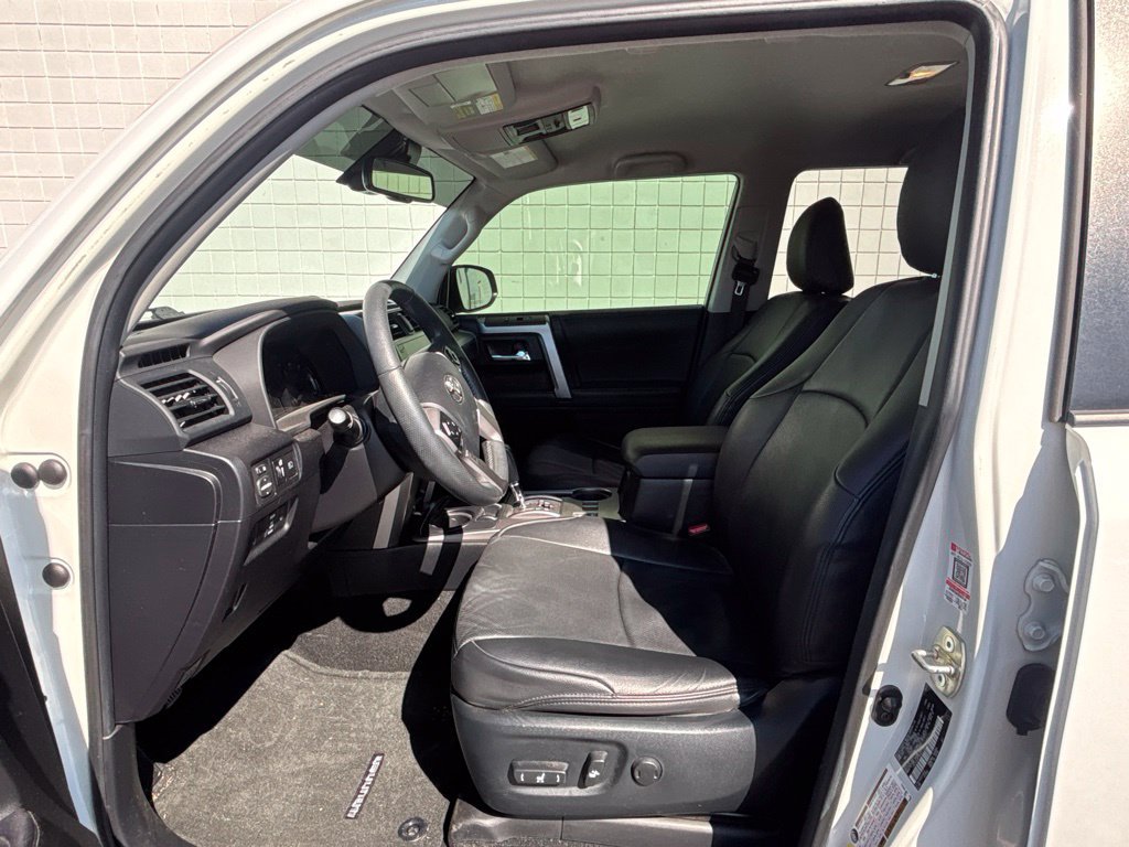 Used 2022 Toyota 4Runner SR5 RWD image 4