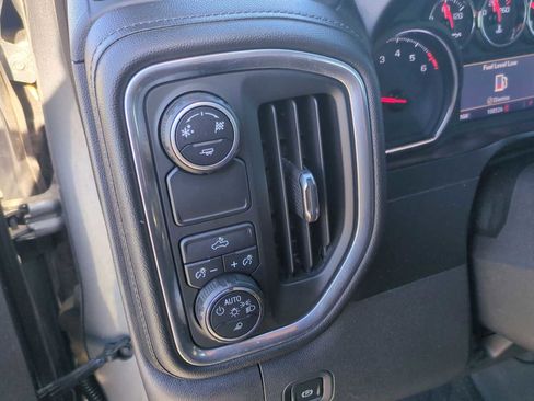 Used 2019 Chevrolet Silverado 1500 LT w/ Texas Edition image 35