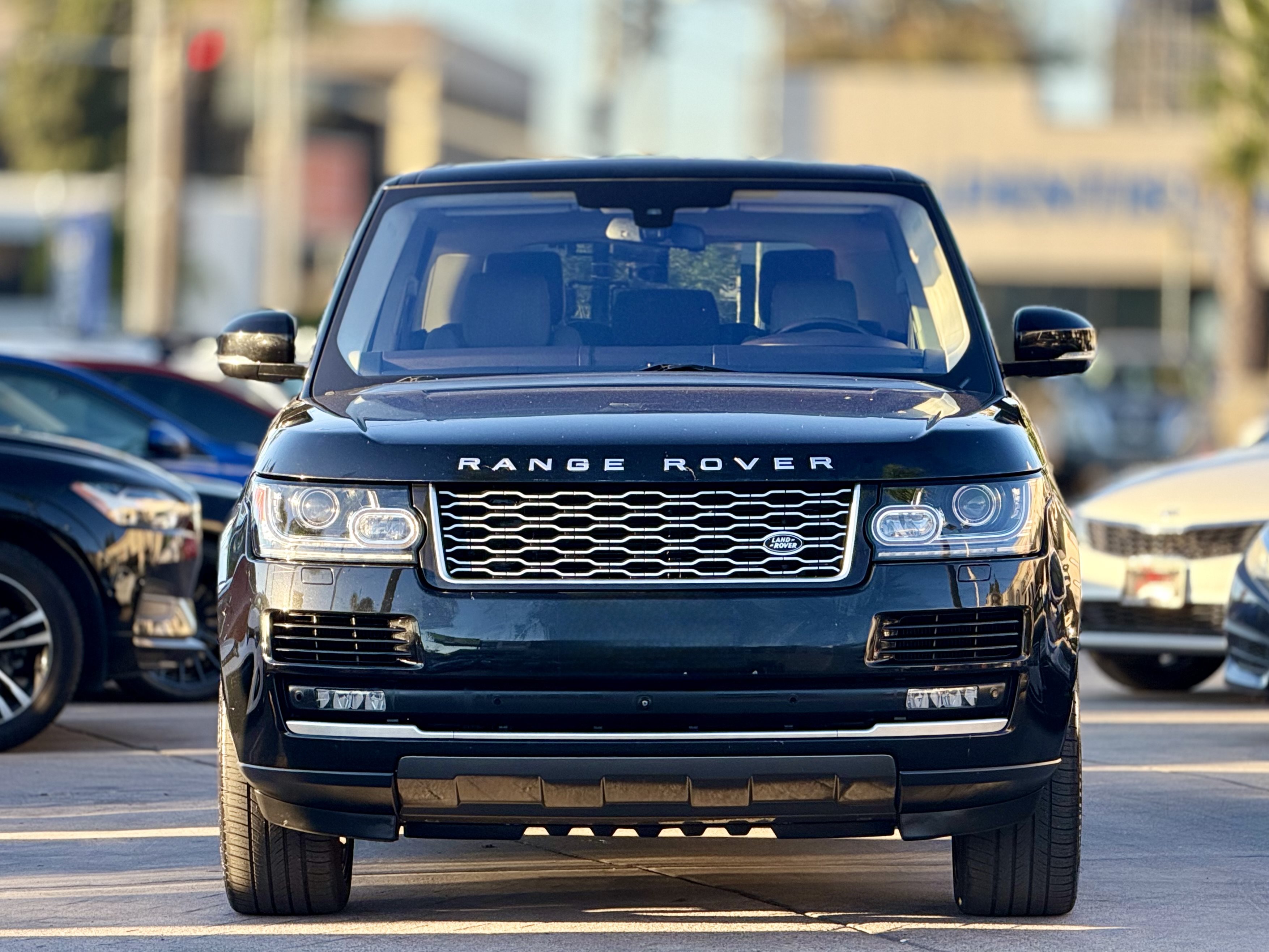 Used 2016 Land Rover Range Rover Supercharged AWD/4WD image 2