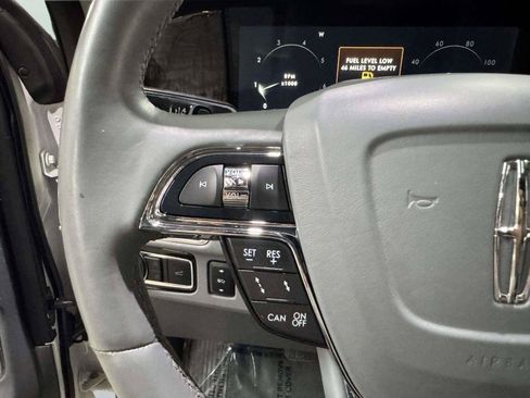 Used 2018 Lincoln Navigator Reserve w/ Technology Package AWD/4WD image 50