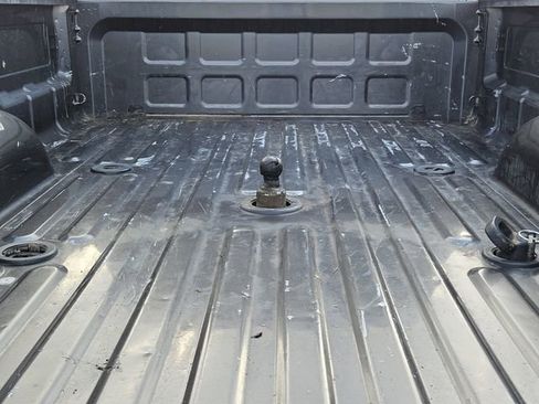 Used 2024 RAM 3500 Tradesman w/ Chrome Appearance Group image 31