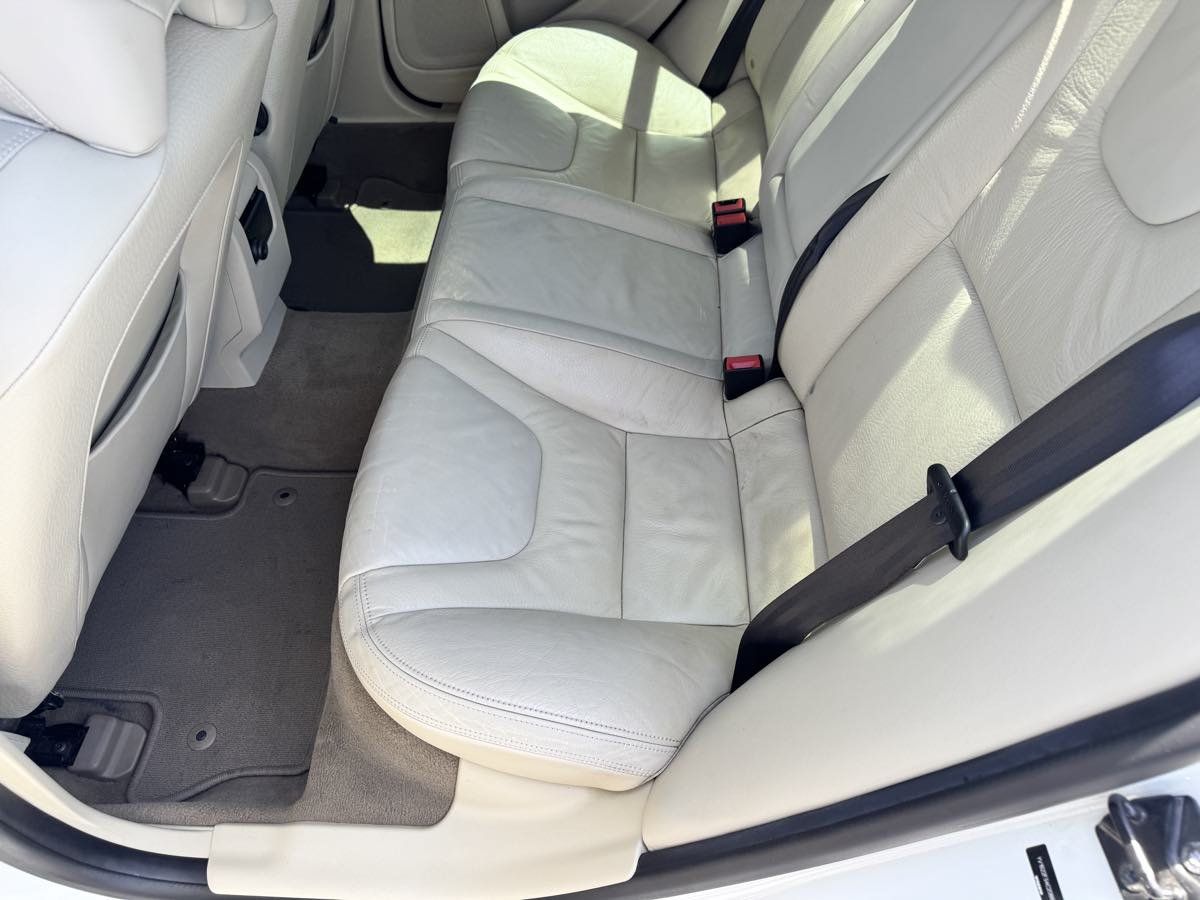 Used 2012 Volvo S60 T5 w/ Climate Pkg FWD image 29