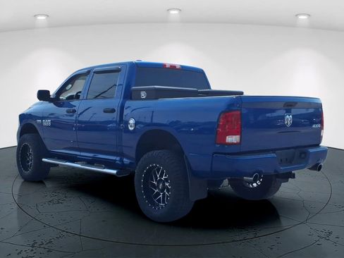 Used 2016 RAM 1500 Express w/ Popular Equipment Group AWD/4WD image 4