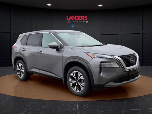 Used 2023 Nissan Rogue SV AWD/4WD image 5
