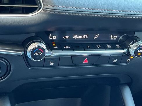 New 2026 MAZDA MAZDA3 2.5 S Hatchback w/ Premium Pkg FWD image 22