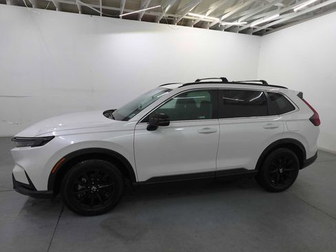 Used 2025 Honda CR-V Sport image 8